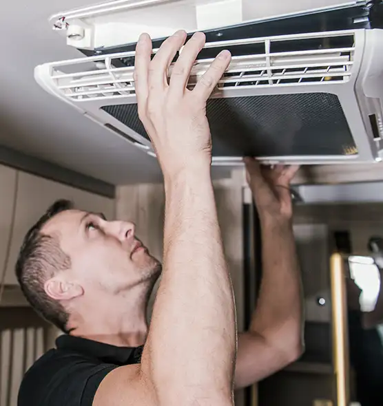  Professional Licensed And Insured Cleaners in West Whittier-Los Nietos, CA